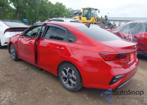 2020 Kia Forte Lxs z USA, uszkodzony, nr VIN 3KPF24AD7LE260940
